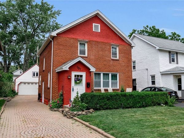 101 Regent Street, Lockport, NY 14094