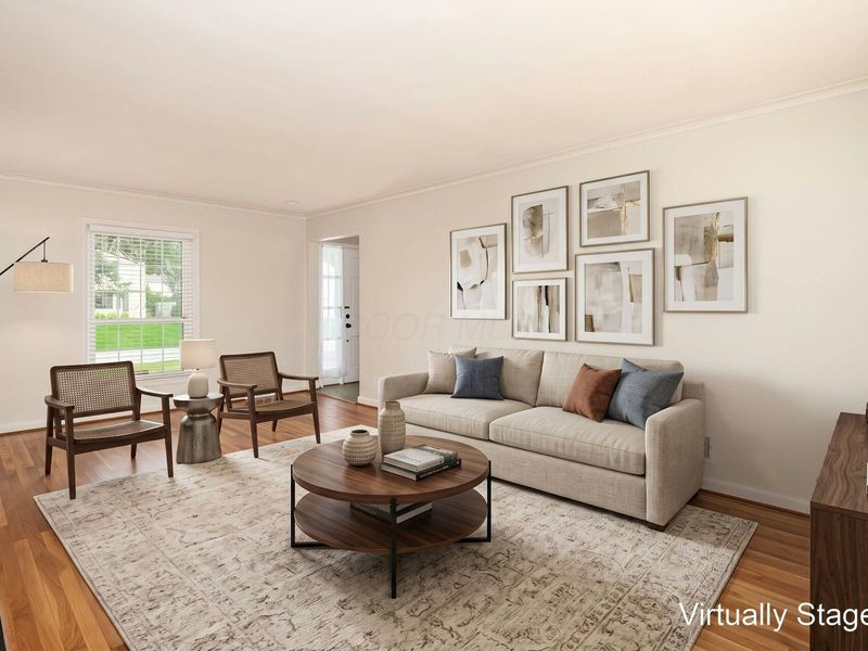 2559 Welsford Road, Columbus, OH 43221 Photo 3