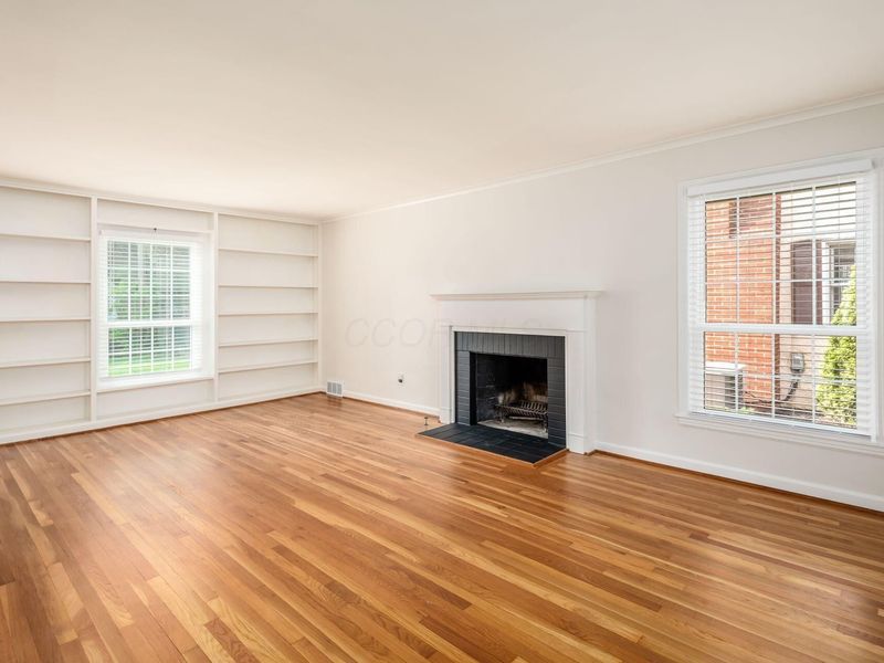 2559 Welsford Road, Columbus, OH 43221 Photo 5