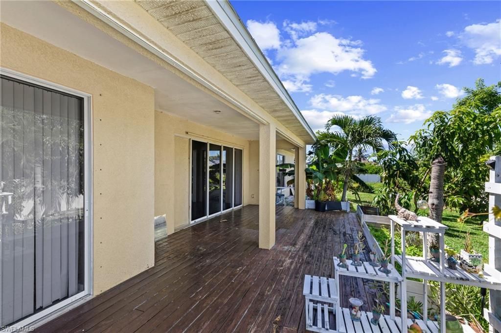 1012 NW 33rd Pl, Cape Coral, FL 33993 Photo