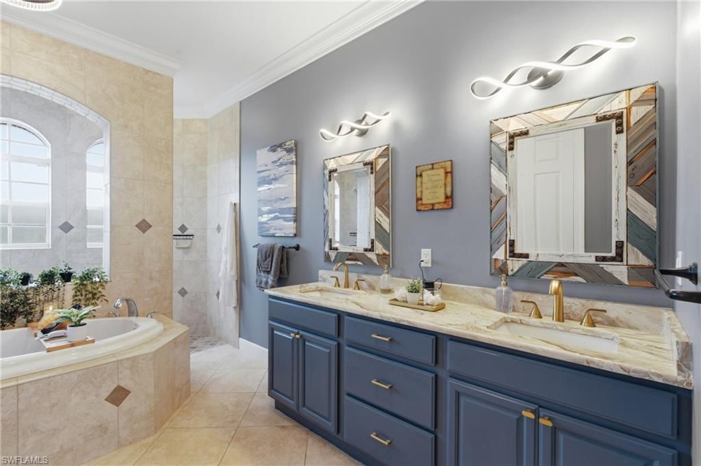 1005 NW 3rd Pl, Cape Coral, FL 33993 Photo