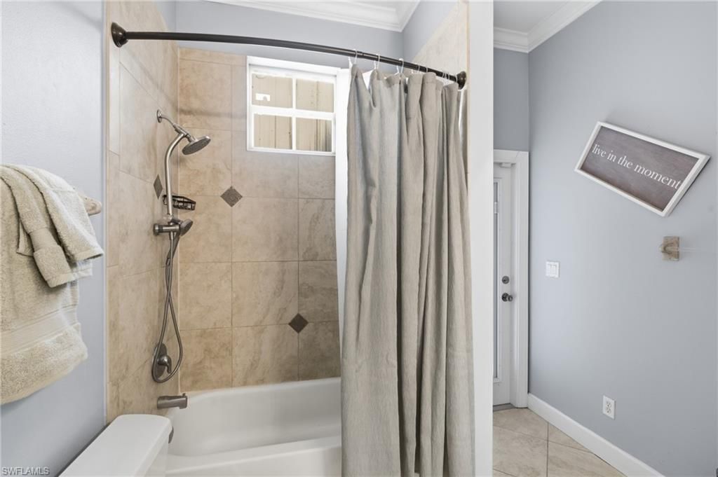 1005 NW 3rd Pl, Cape Coral, FL 33993 Photo