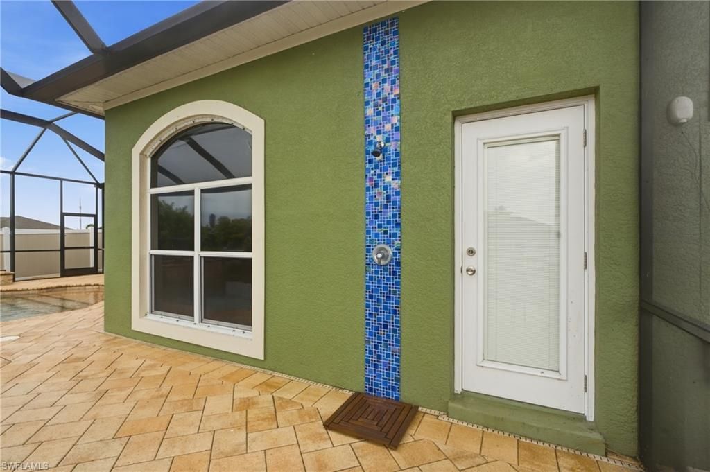 1005 NW 3rd Pl, Cape Coral, FL 33993 Photo