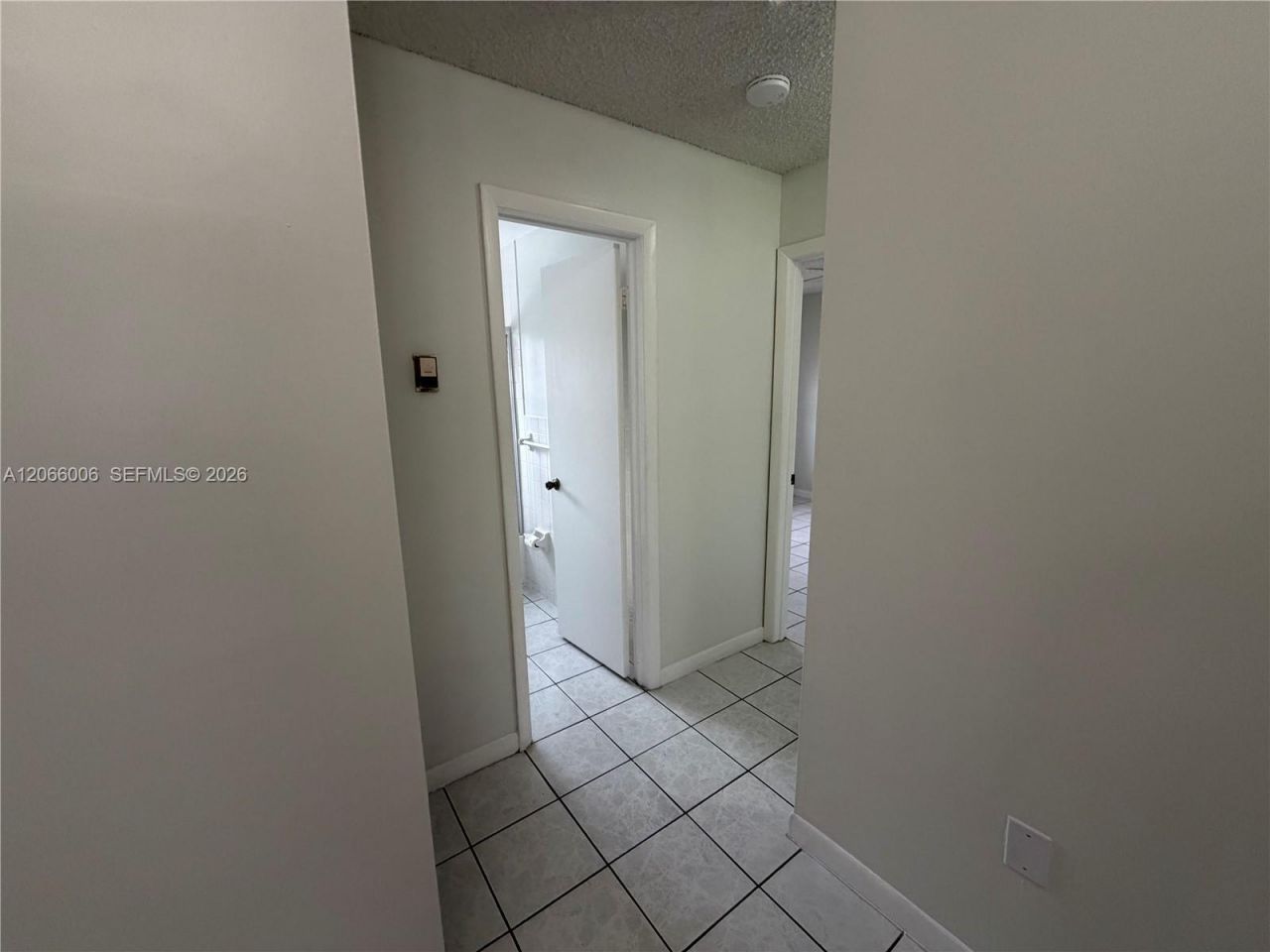 7792 W 29th Way , Unit 202, Hialeah, FL 33018 Photo