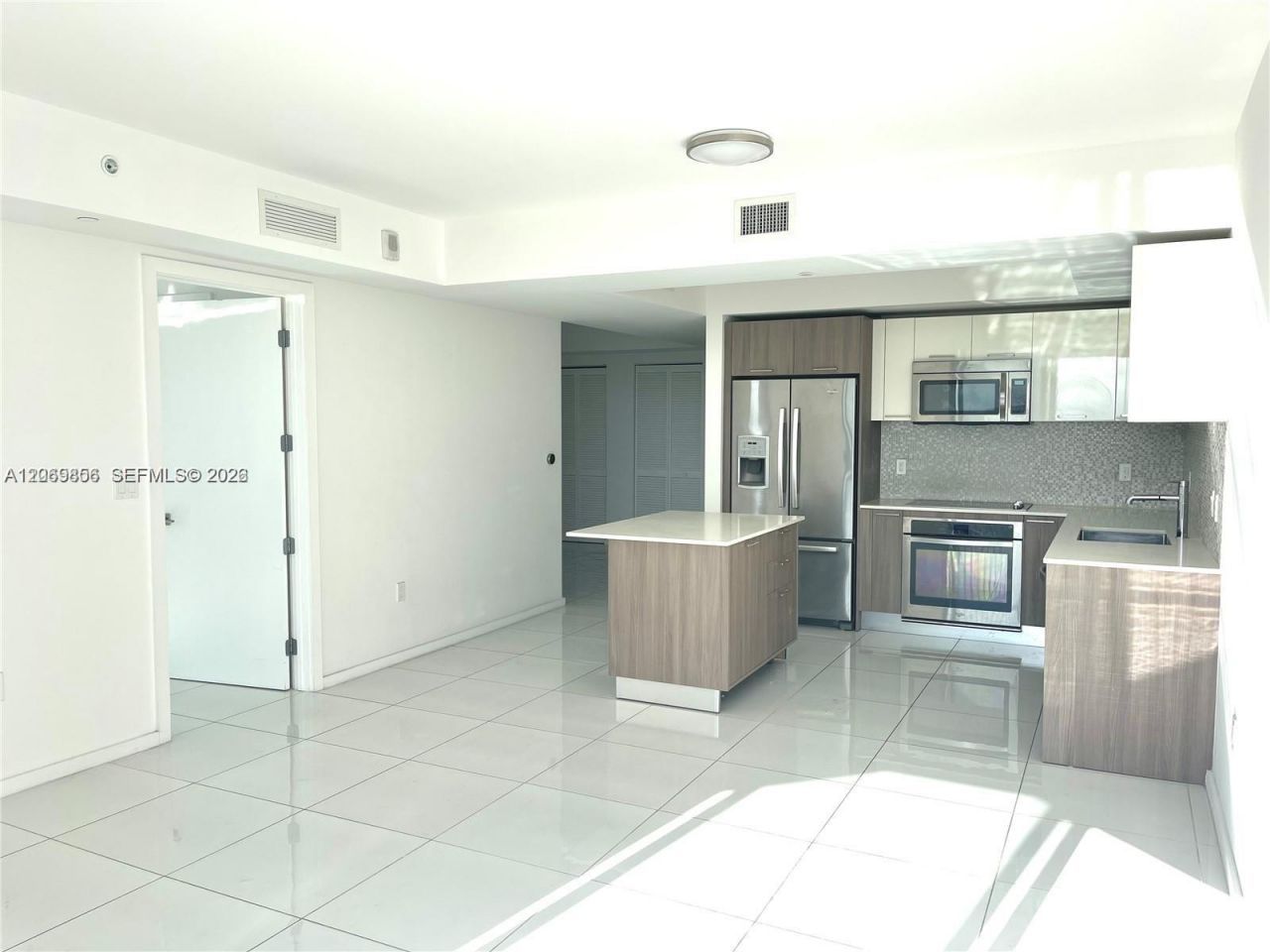 5252 NW 85th Ave , Unit 1608, Doral, FL 33166 Photo