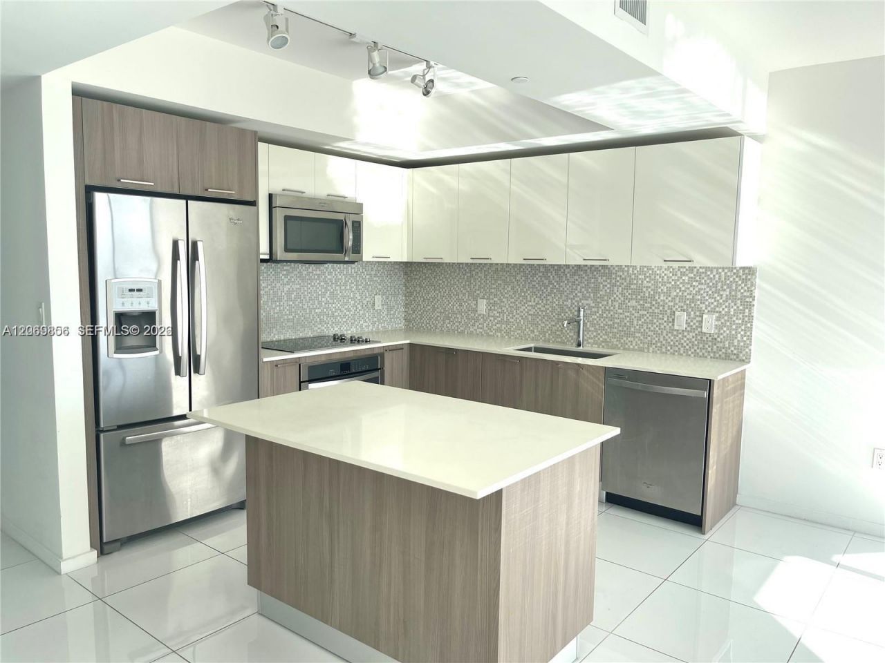 5252 NW 85th Ave , Unit 1608, Doral, FL 33166 Photo