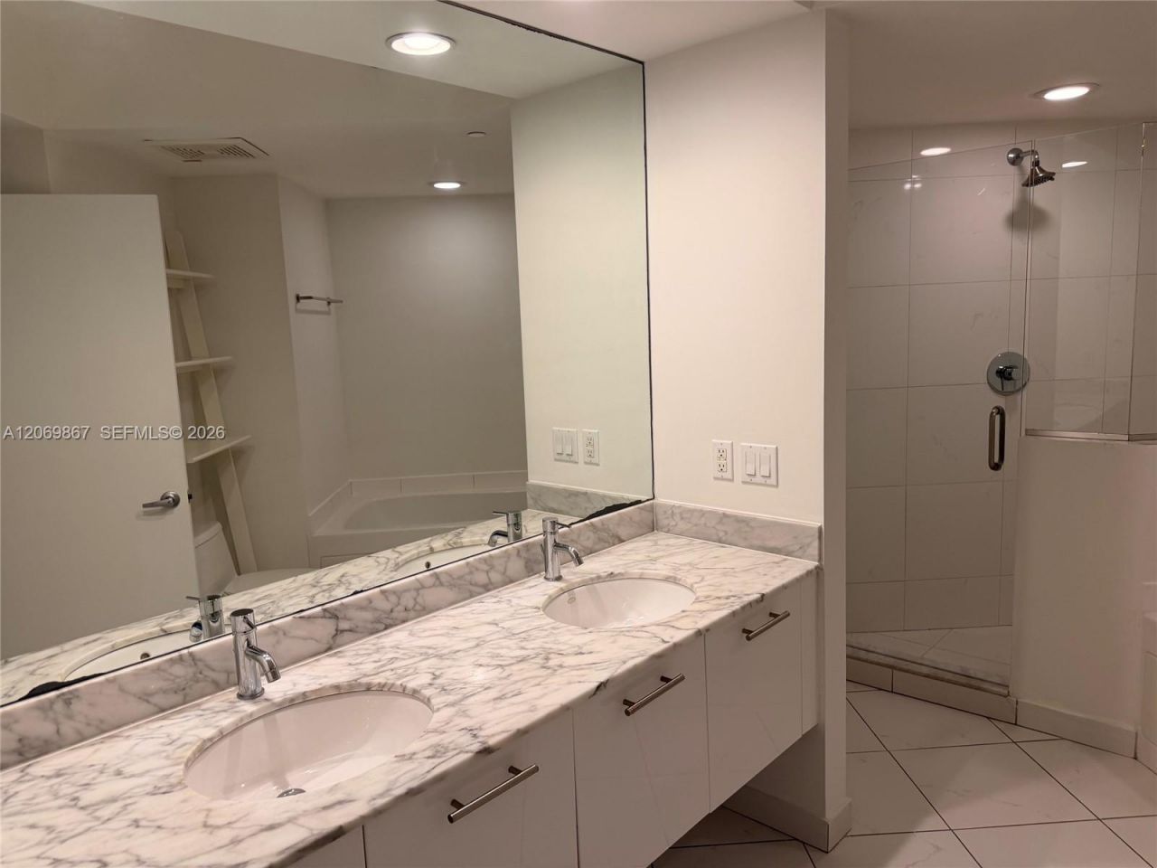 55 SE 6th St , Unit 2007, Miami, FL 33131 Photo