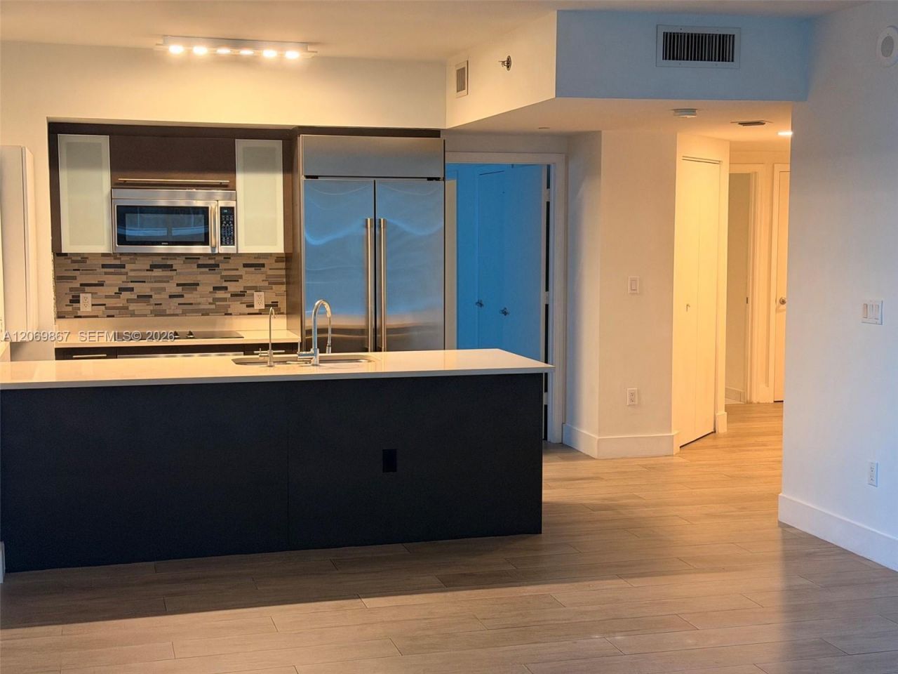 55 SE 6th St , Unit 2007, Miami, FL 33131 Photo