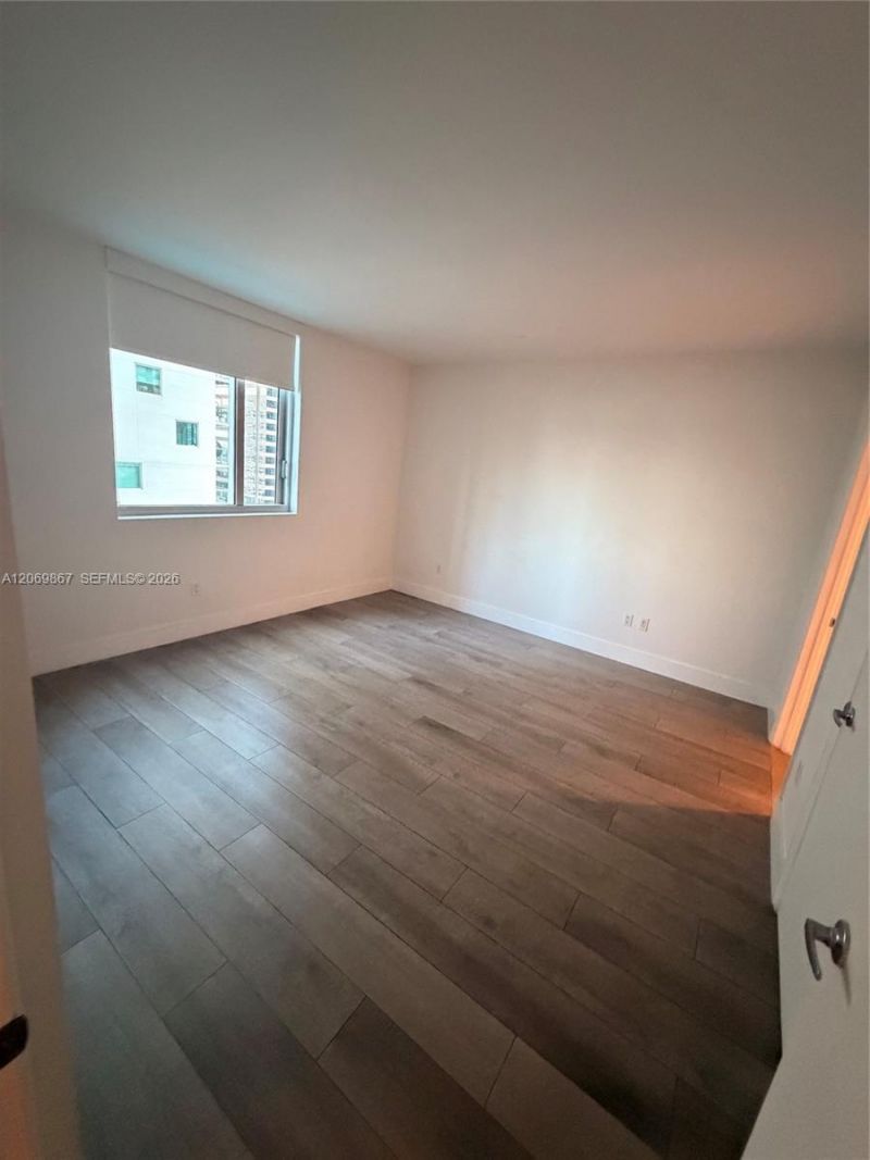 55 SE 6th St , Unit 2007, Miami, FL 33131 Photo