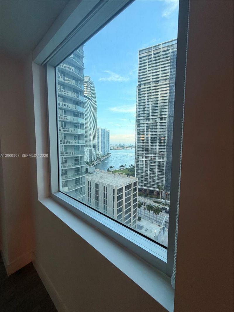 55 SE 6th St , Unit 2007, Miami, FL 33131 Photo
