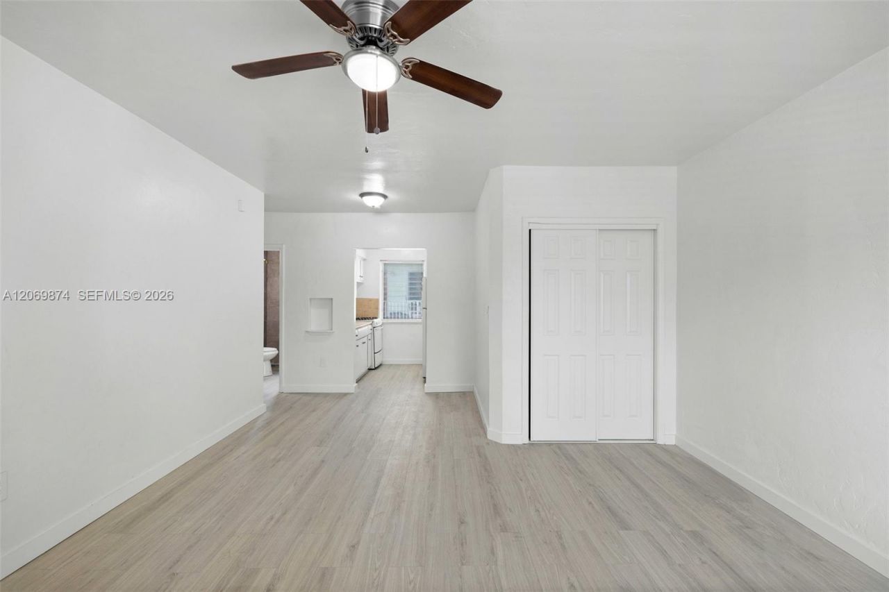 7721 Dickens Ave, Unit 6, Miami Beach, FL 33141 Photo