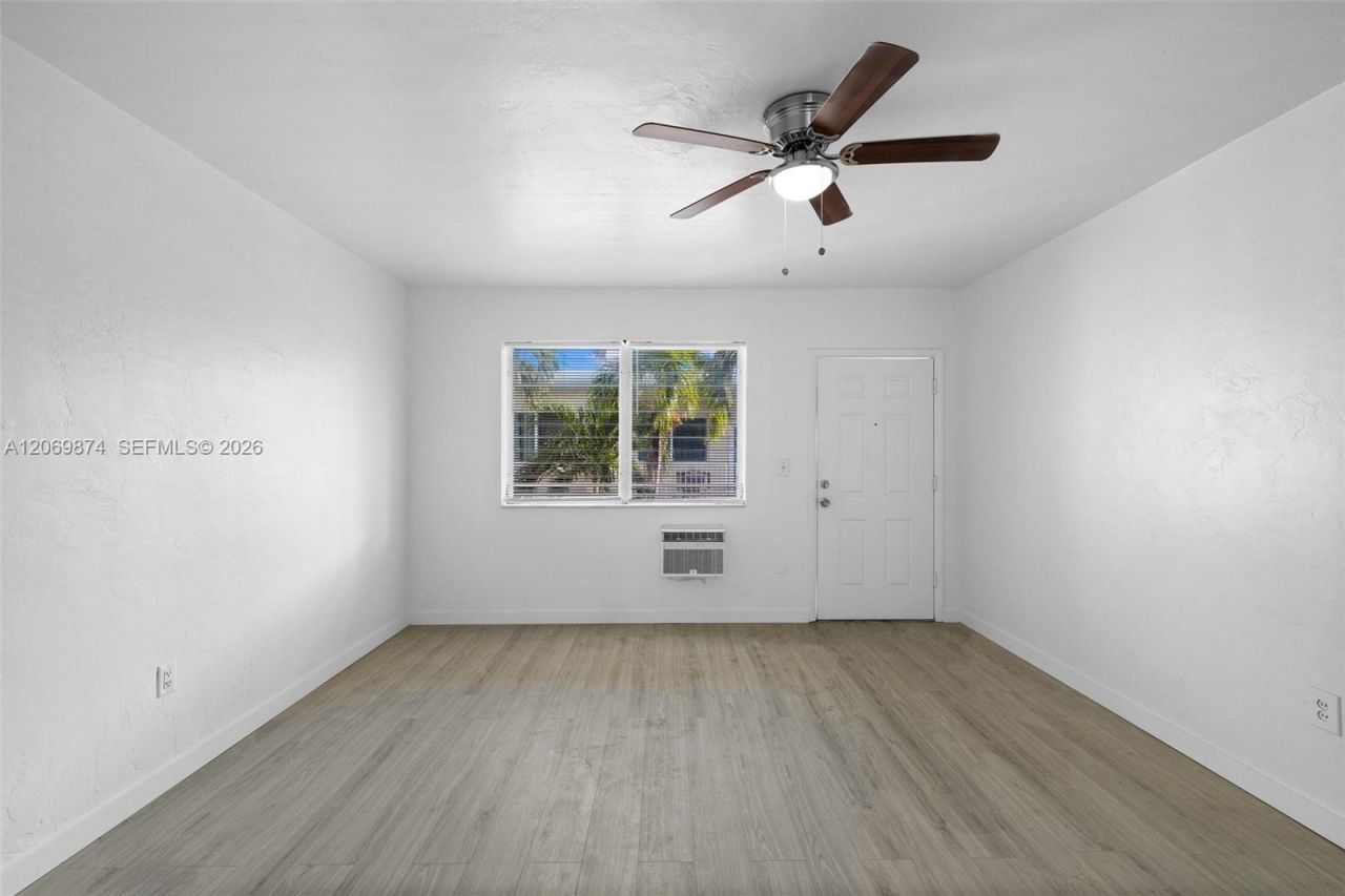 7721 Dickens Ave, Unit 6, Miami Beach, FL 33141 Photo
