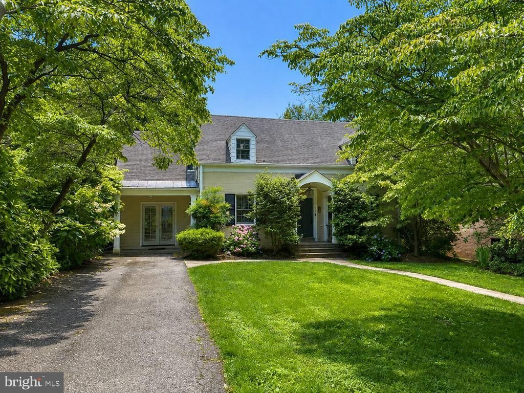 3704 INVERNESS DRIVE , CHEVY CHASE, MD 20815