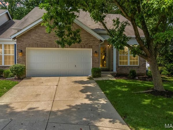 1347 Parkview Estates Drive, Ellisville, MO 63021
