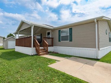 11054 Oakwood Village Boulevard, Miamisburg, OH 45342