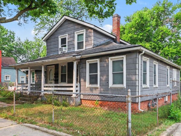 17 N Summit Street, Ypsilanti, MI 48197