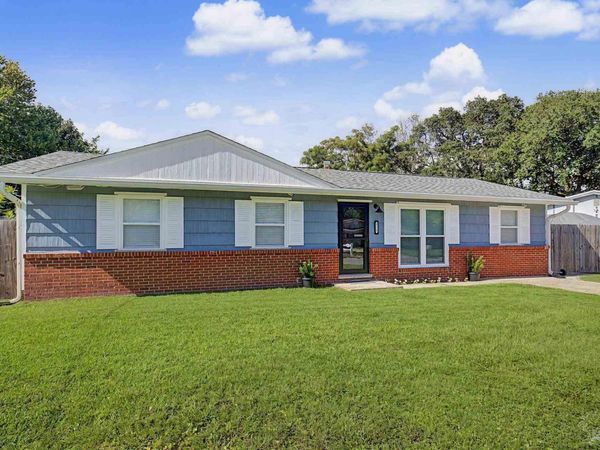 217 NW Katherine Pl, Ft Walton Beach, FL 32548