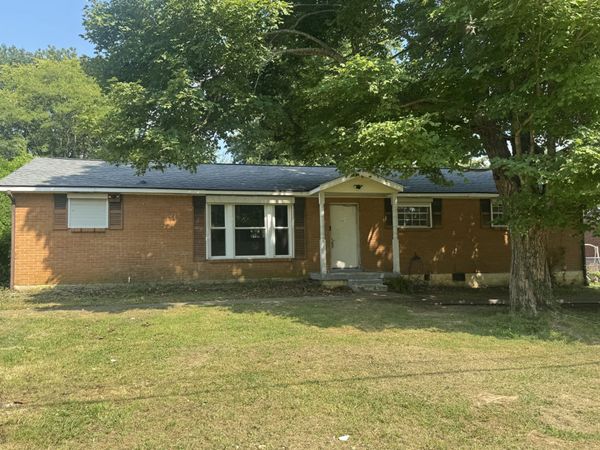 1505 Glennon Dr , Clarksville, TN 37042