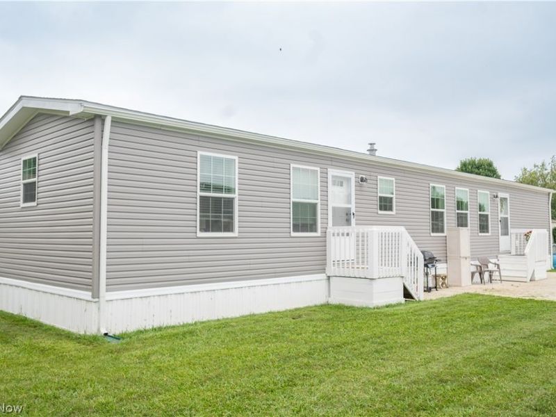 1572 Bogie Lane, Painesville, OH 44077 Photo 22