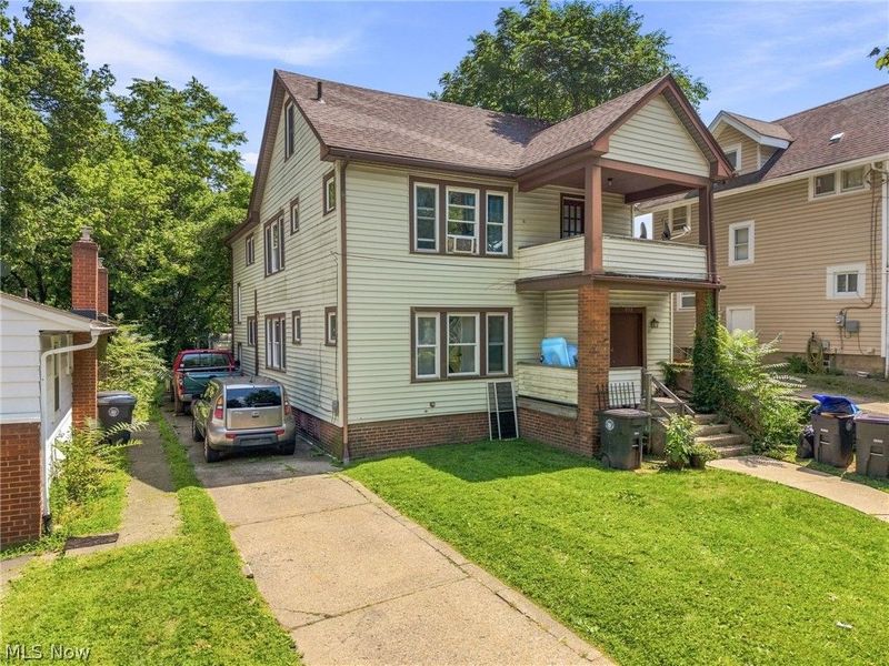 973 Berwin Street, Akron, OH 44310 Photo 2