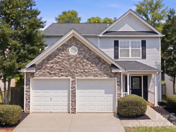 10404 Haddington Drive NW, Charlotte, NC 28269