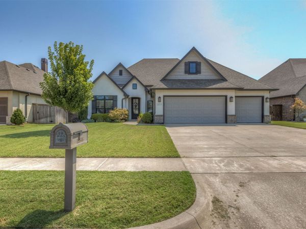 12533 S 73rd East Place , Bixby, OK 74008