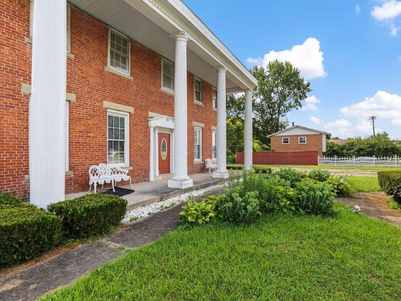 3900 Noe Bixby Road , Columbus, OH 43232 Photo 11