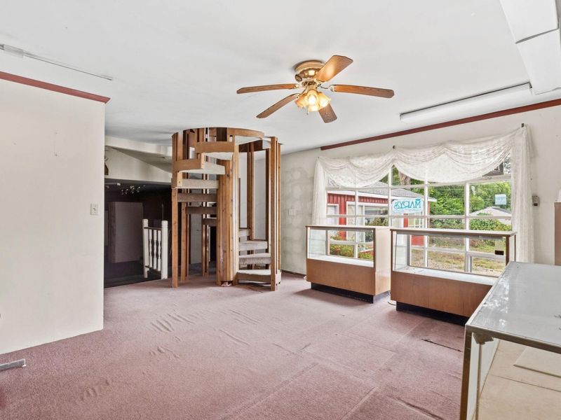 3900 Noe Bixby Road , Columbus, OH 43232 Photo 17