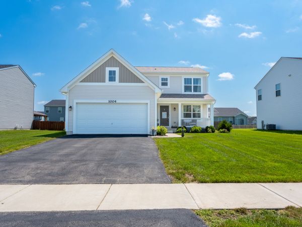 1004 Daniel Street, Plano, IL 60545