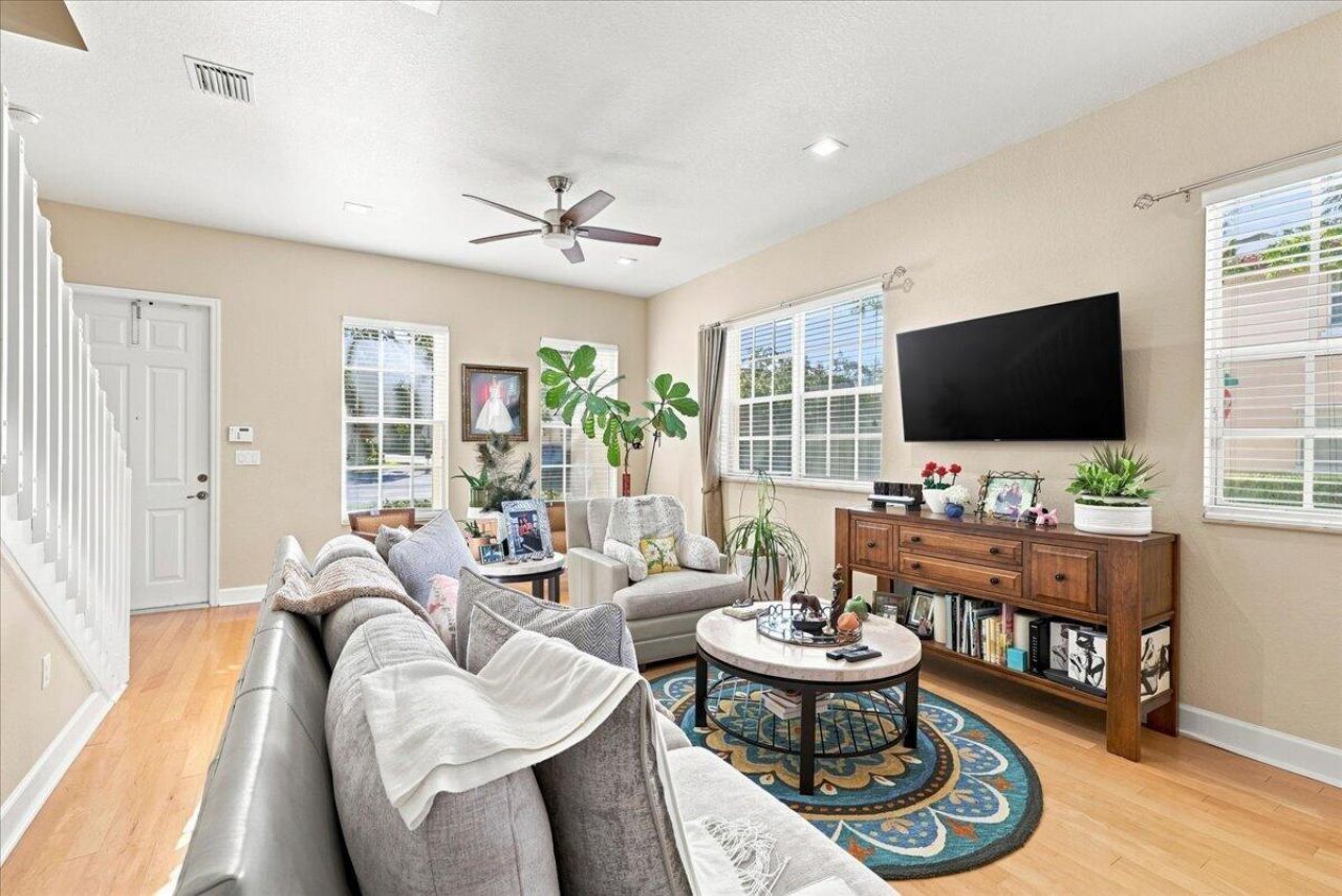 701 SW 147th Avenue, Pembroke Pines, FL 33027 Photo