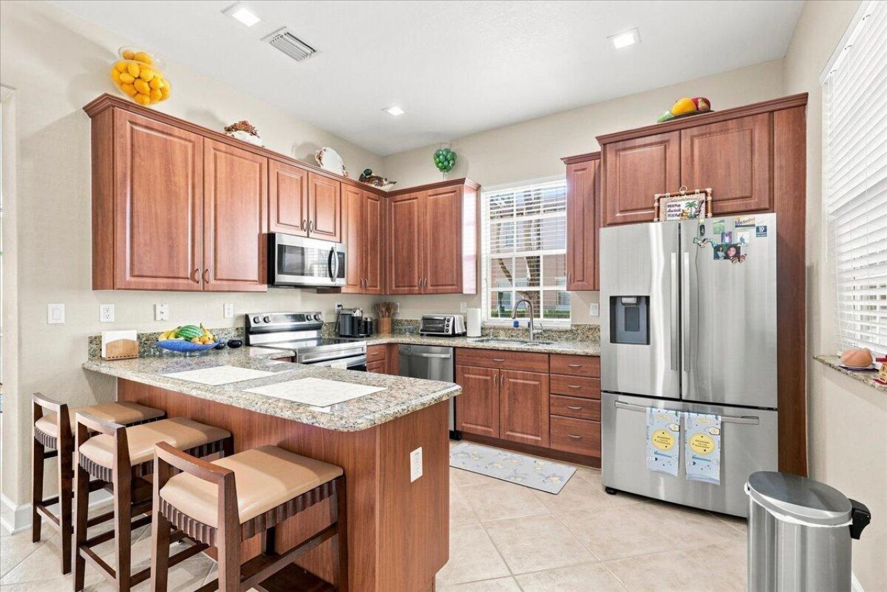 701 SW 147th Avenue, Pembroke Pines, FL 33027 Photo