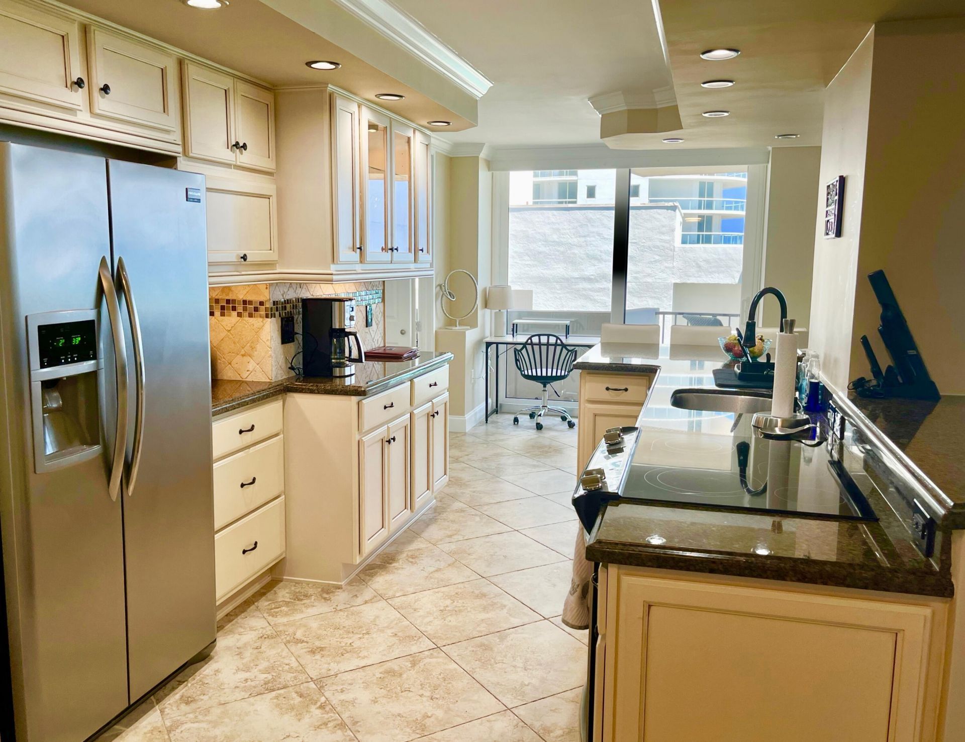 4200 N Ocean Drive, Unit 1-806, Riviera Beach, FL 33404 Photo