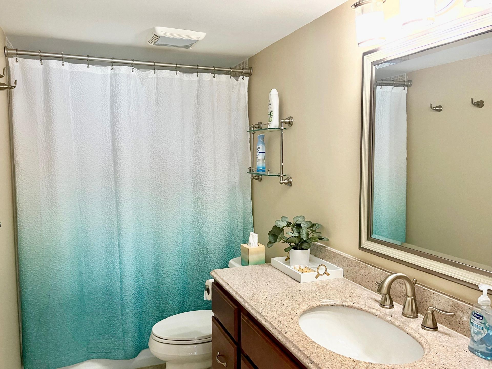 4200 N Ocean Drive, Unit 1-806, Riviera Beach, FL 33404 Photo