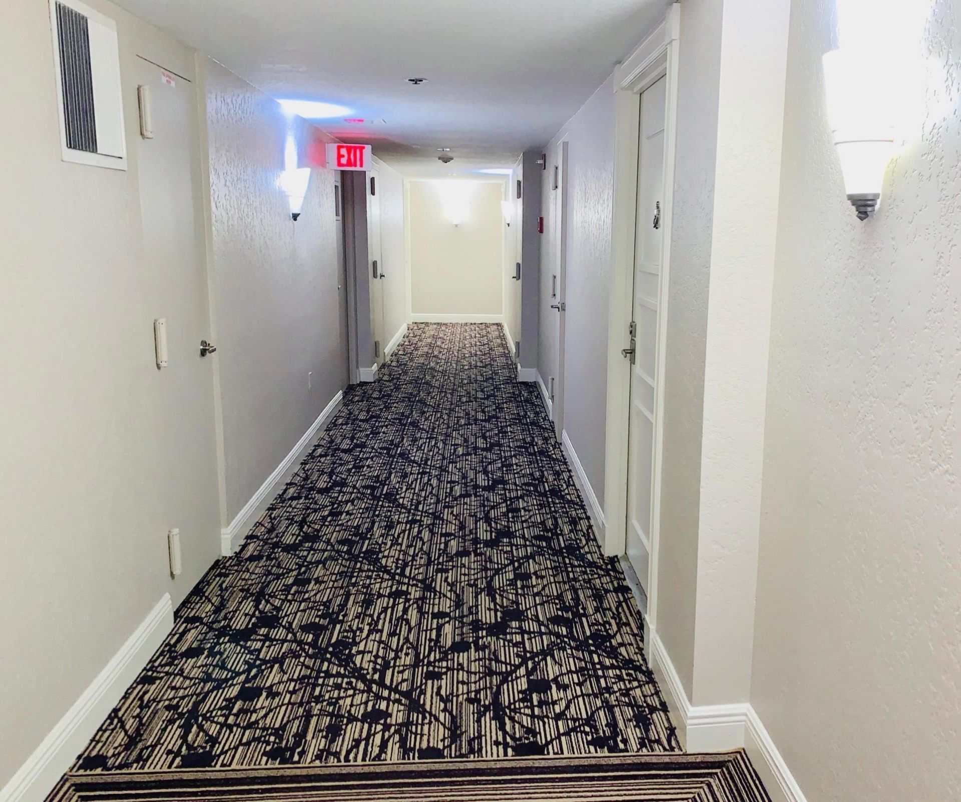 4200 N Ocean Drive, Unit 1-806, Riviera Beach, FL 33404 Photo