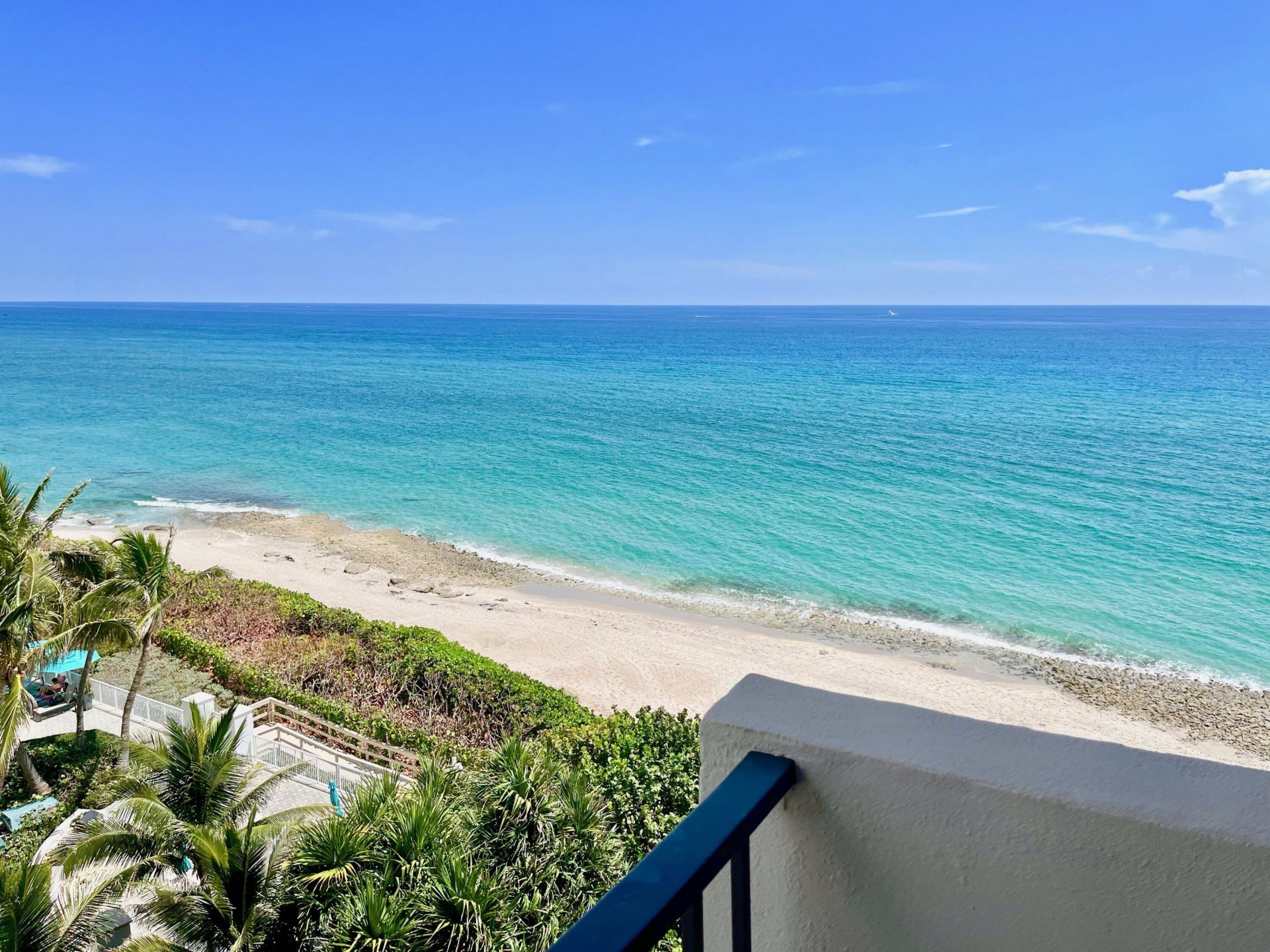 4200 N Ocean Drive, Unit 1-806, Riviera Beach, FL 33404 Photo