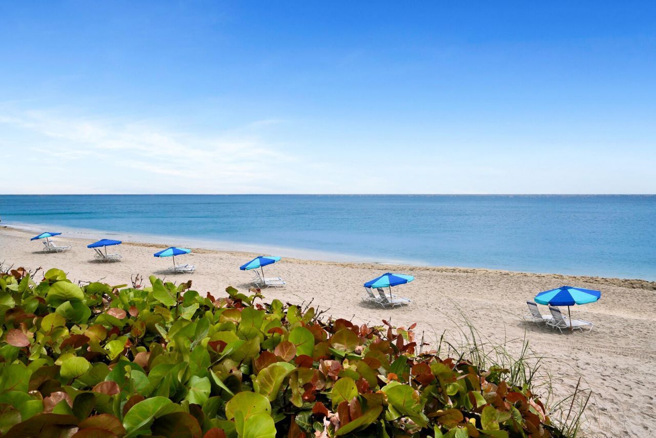 4200 N Ocean Drive, Unit 1-806, Riviera Beach, FL 33404 Photo