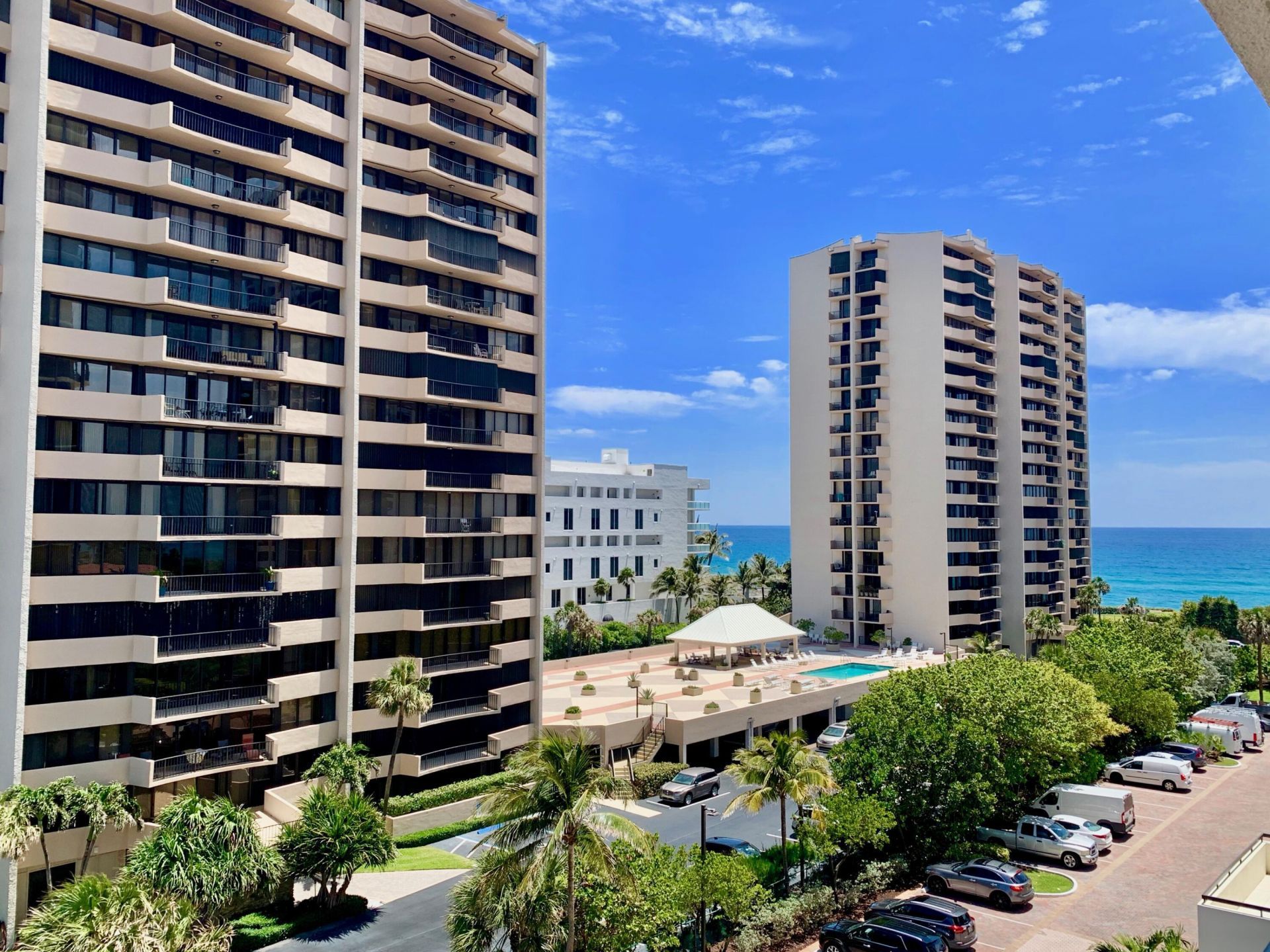 4200 N Ocean Drive, Unit 1-806, Riviera Beach, FL 33404 Photo