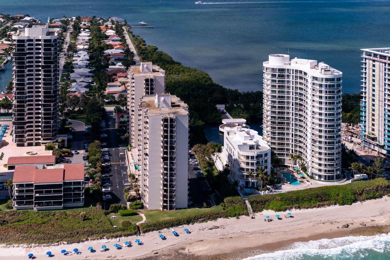 4200 N Ocean Drive, Unit 1-806, Riviera Beach, FL 33404 Photo