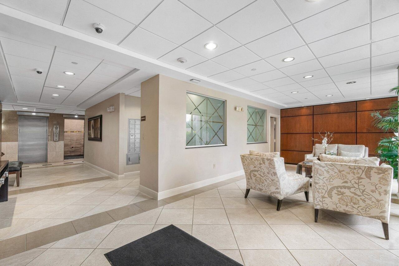 4200 N Ocean Drive, Unit 1-806, Riviera Beach, FL 33404 Photo