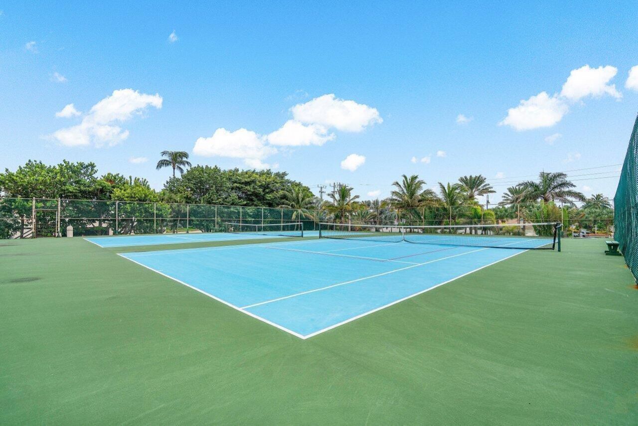 4200 N Ocean Drive, Unit 1-806, Riviera Beach, FL 33404 Photo