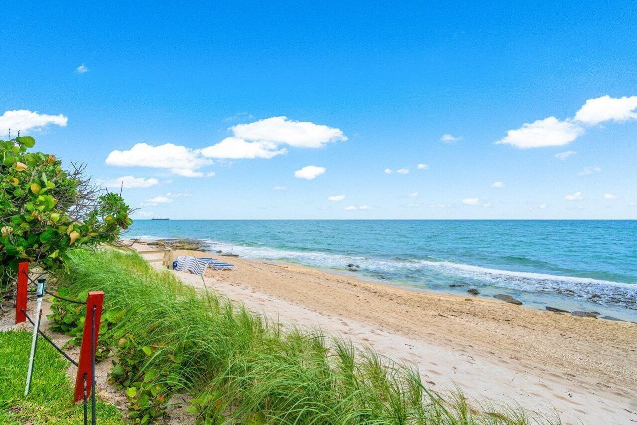 4200 N Ocean Drive, Unit 1-806, Riviera Beach, FL 33404 Photo
