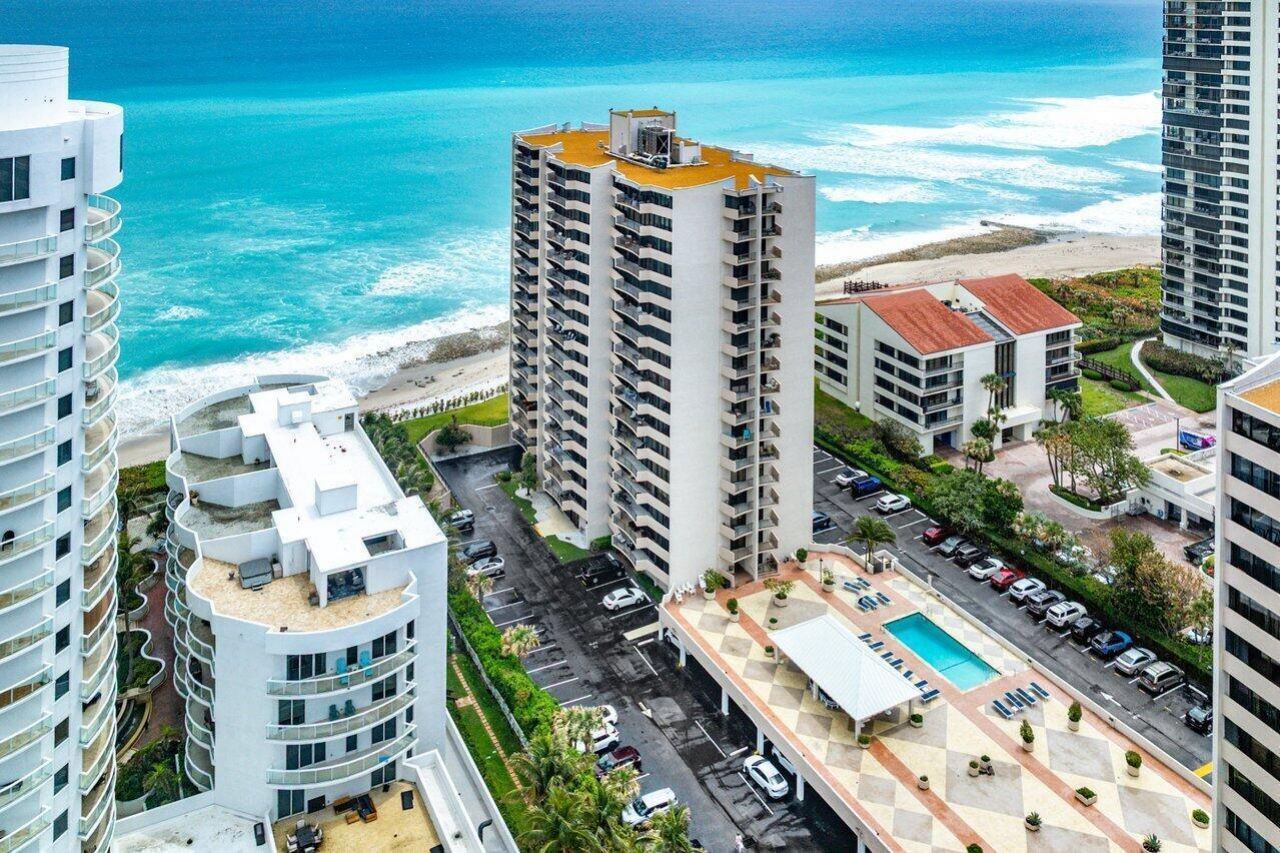 4200 N Ocean Drive, Unit 1-806, Riviera Beach, FL 33404 Photo