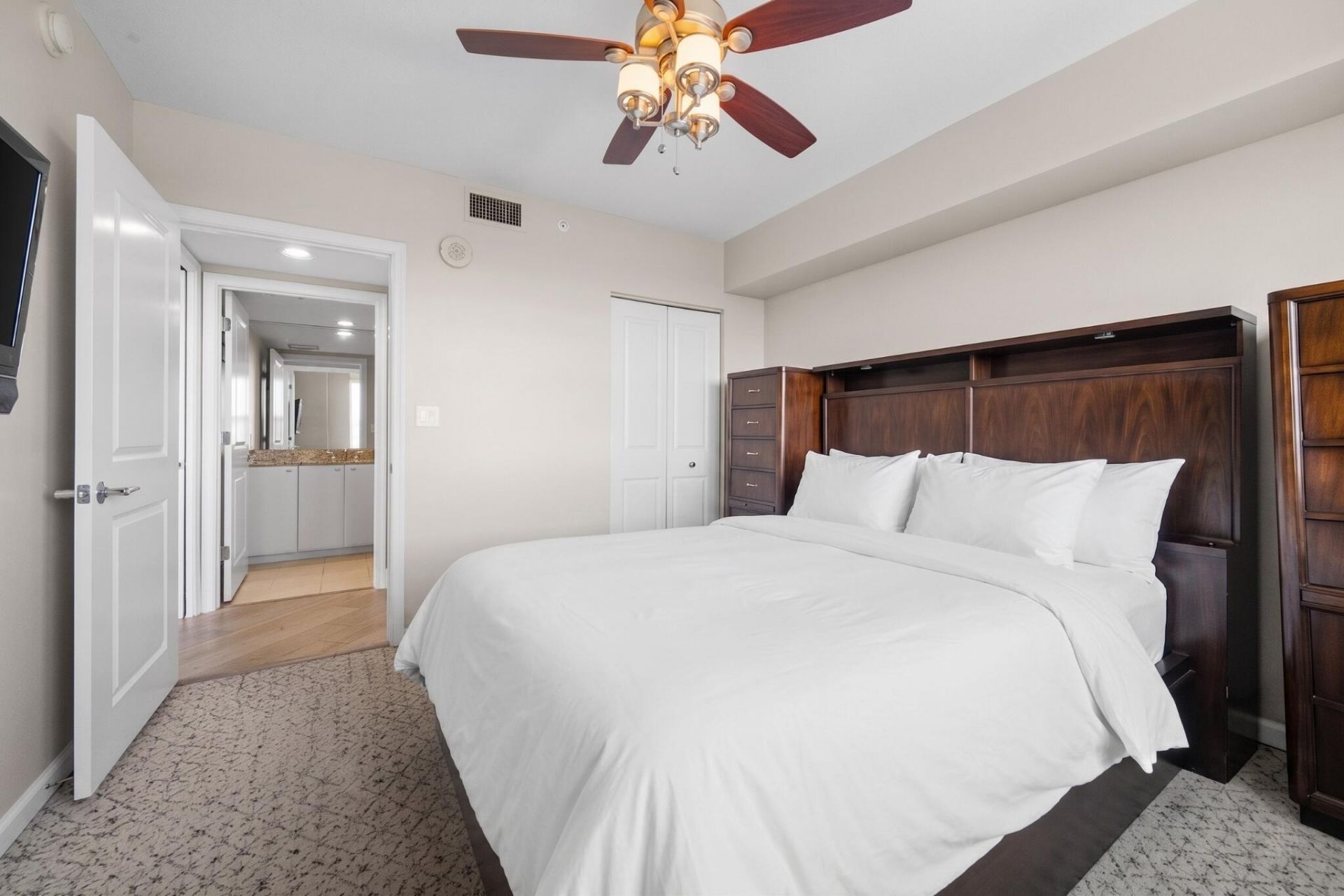 600 W Las Olas Boulevard, Unit 902S, Fort Lauderdale, FL 33312 Photo