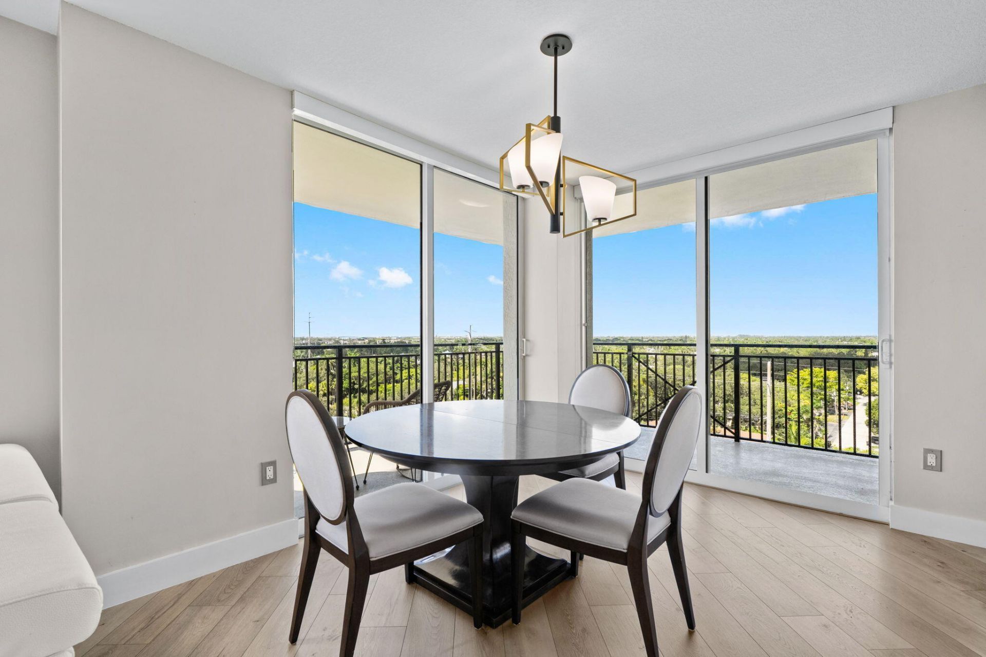 600 W Las Olas Boulevard, Unit 902S, Fort Lauderdale, FL 33312 Photo