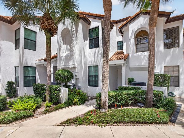 2339 Treasure Isle Drive, Unit 44, Palm Beach Gardens, FL 33410