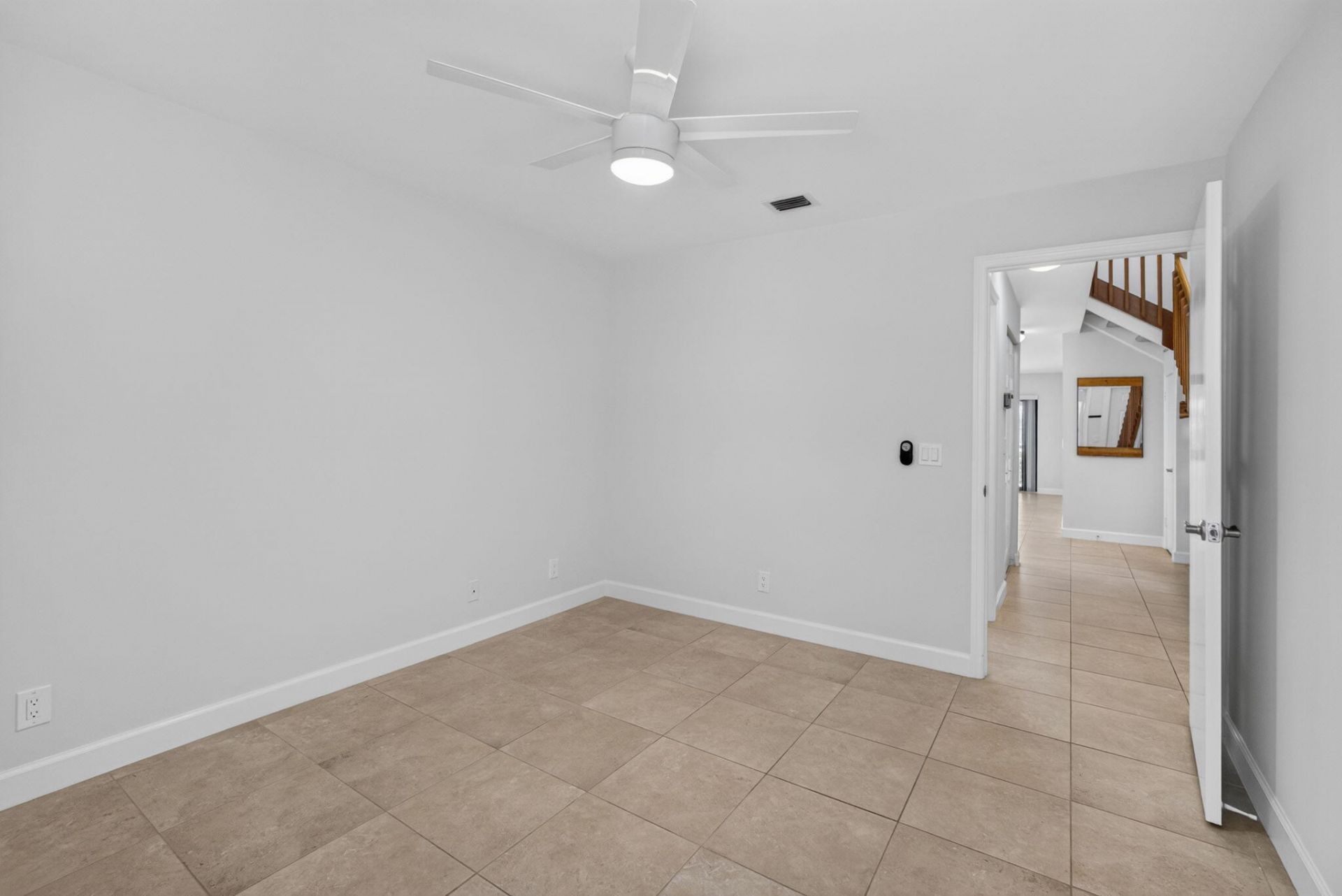 2339 Treasure Isle Drive, Unit 44, Palm Beach Gardens, FL 33410 Photo