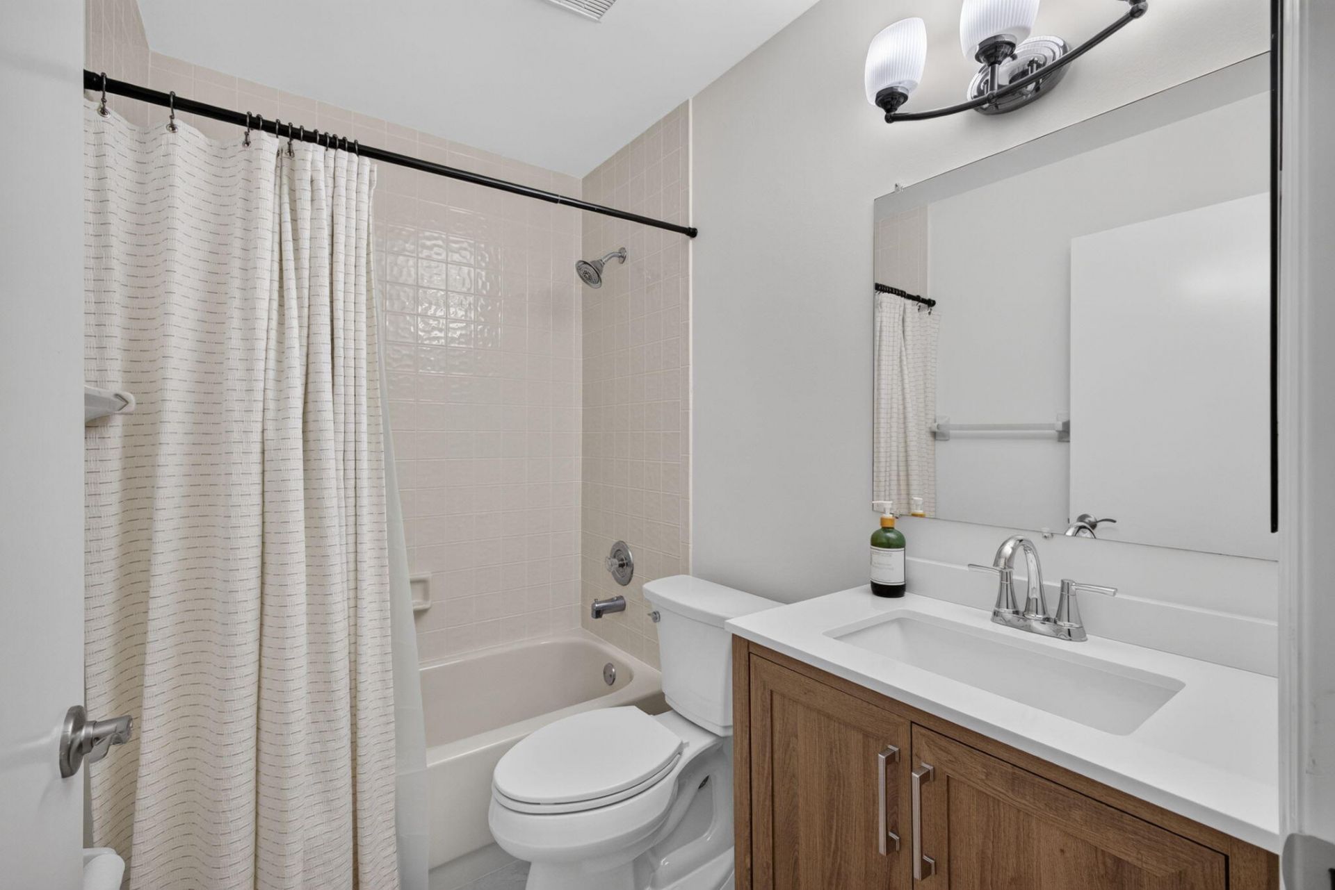 2339 Treasure Isle Drive, Unit 44, Palm Beach Gardens, FL 33410 Photo
