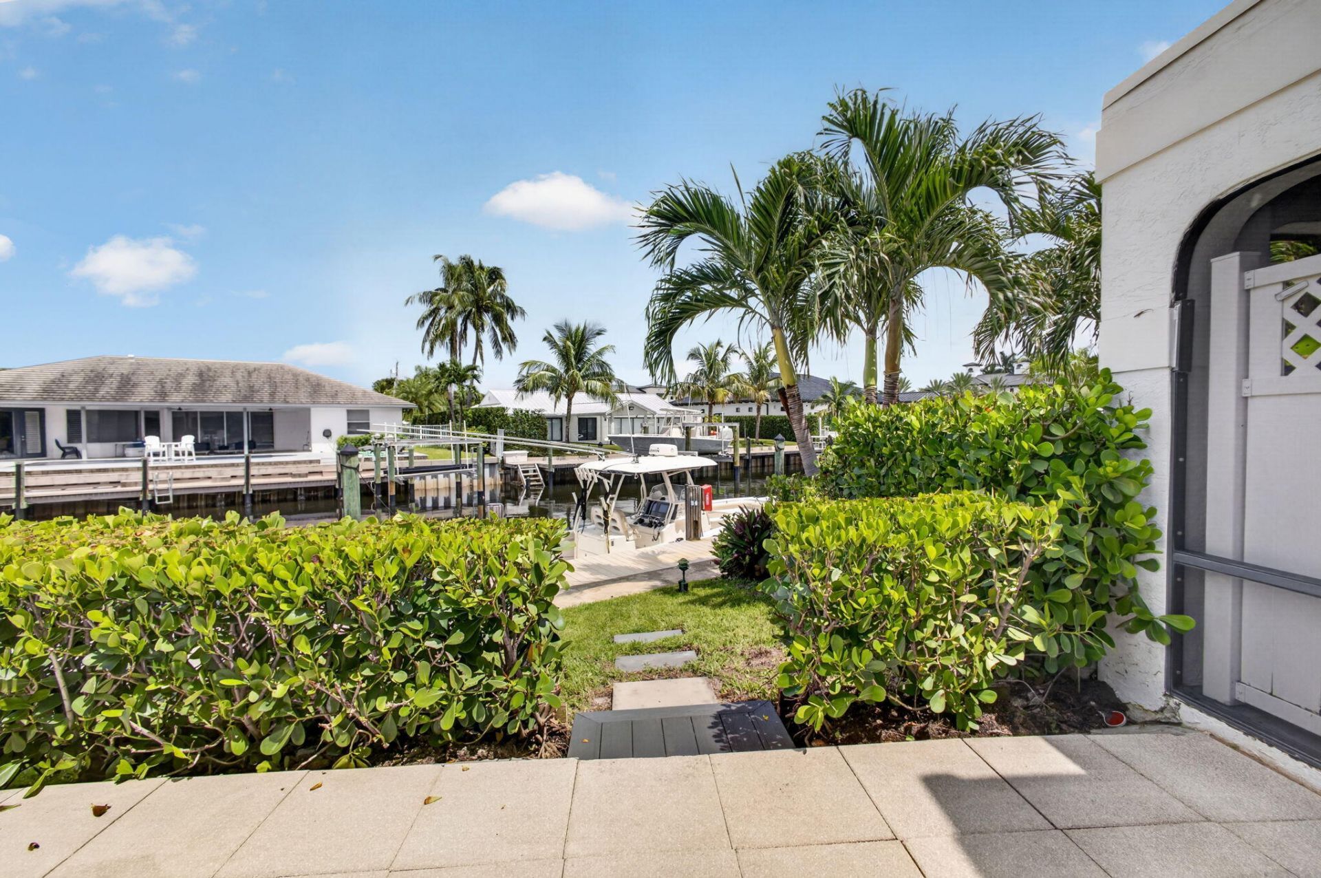 2339 Treasure Isle Drive, Unit 44, Palm Beach Gardens, FL 33410 Photo