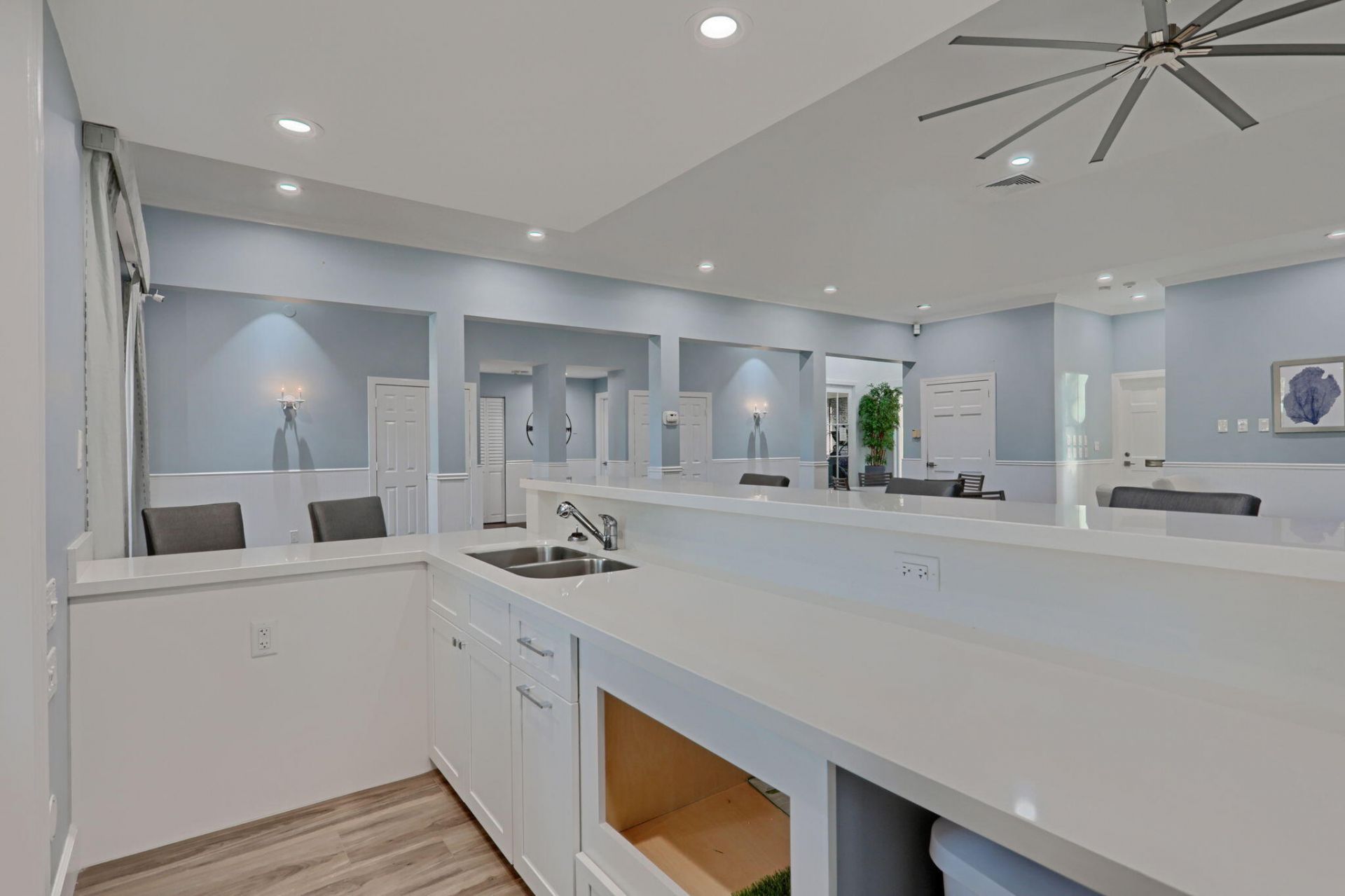 2339 Treasure Isle Drive, Unit 44, Palm Beach Gardens, FL 33410 Photo