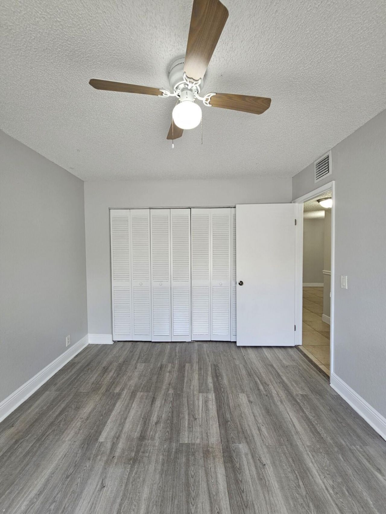 1453 Lake Crystal Drive, Unit D, West Palm Beach, FL 33411 Photo